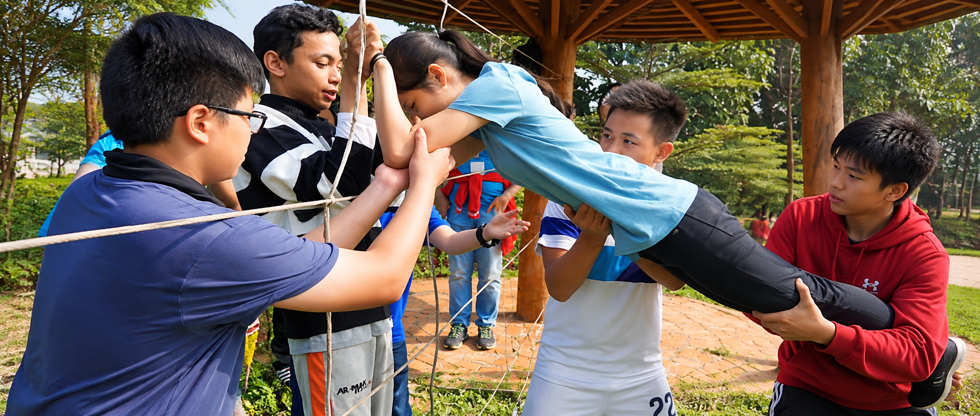 Experience it — kegiatan outdoor